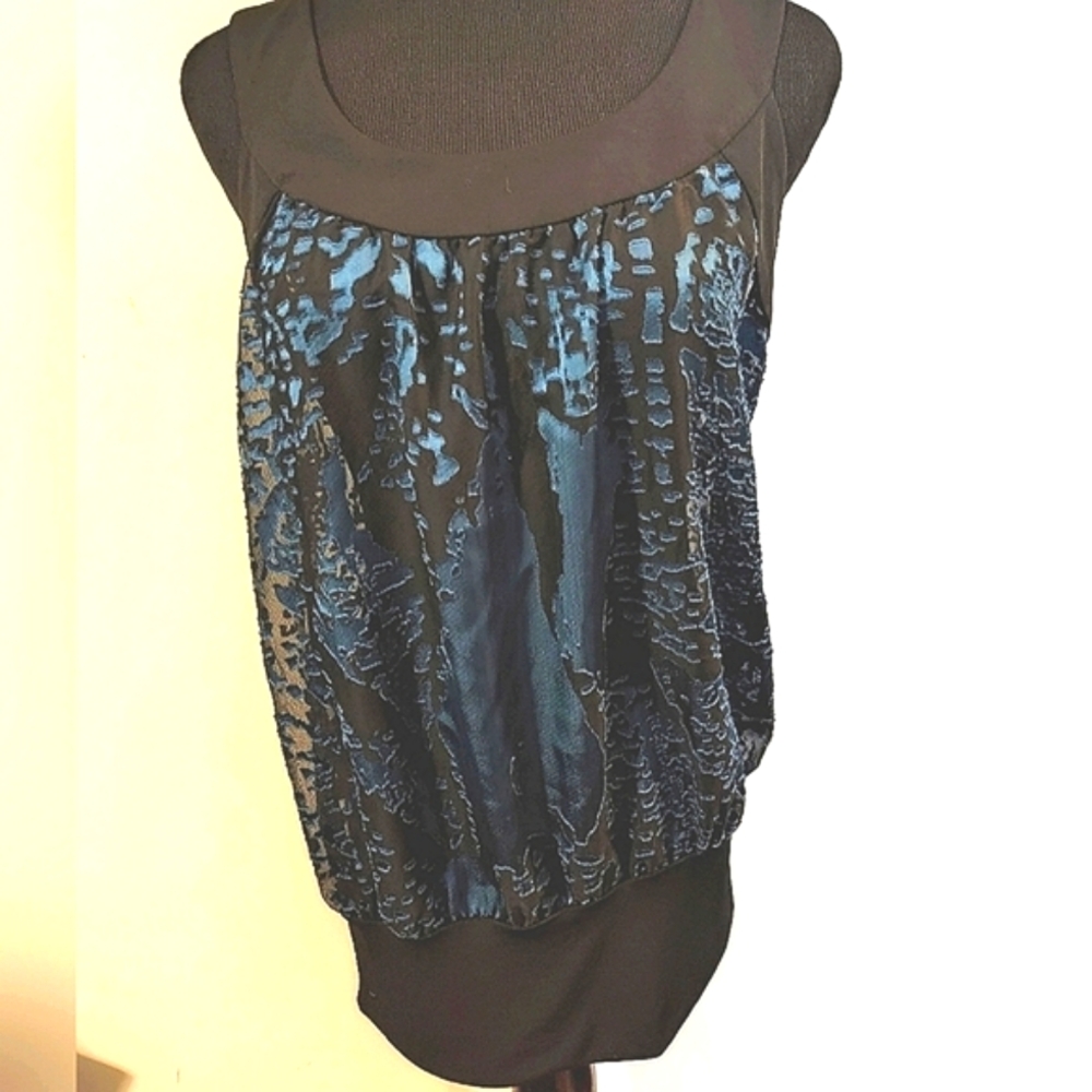 💜5/$25💜Daytrip sheer dressy tank.